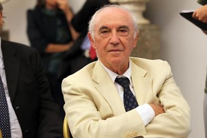 Manlio Cerroni